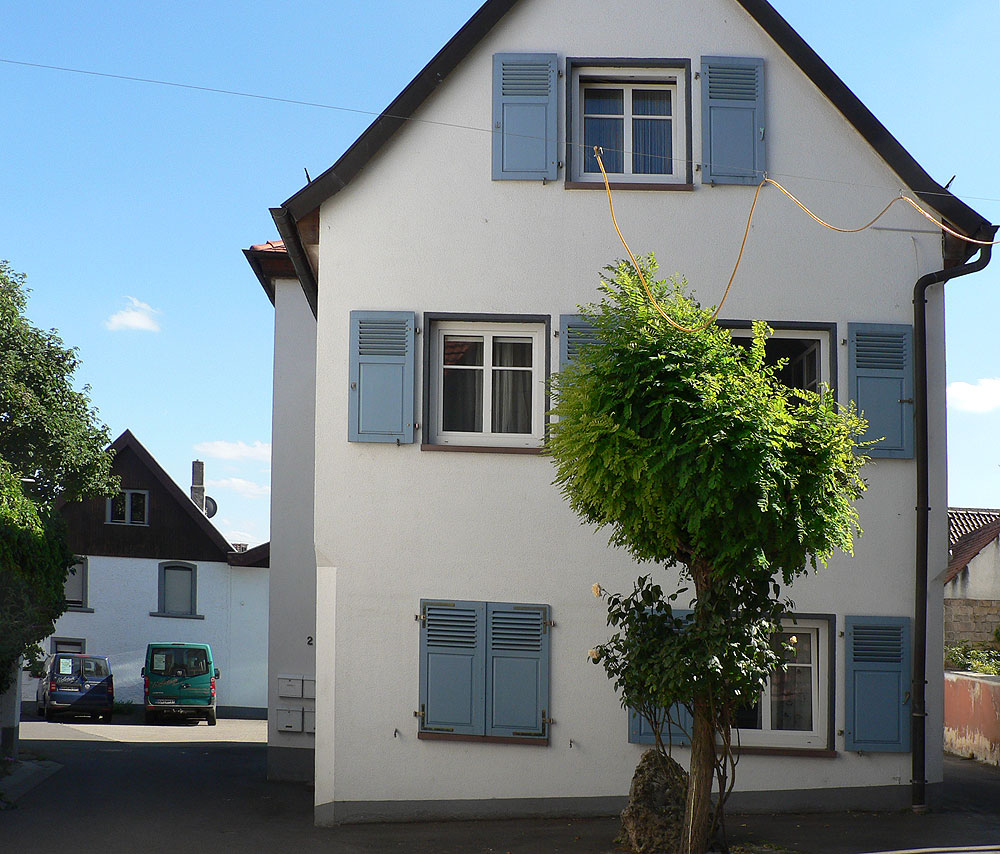 Backhausgasse 2